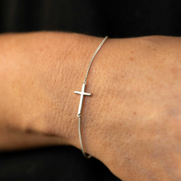 Armbånd med kors
