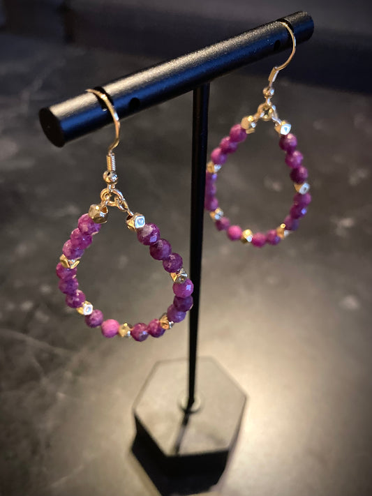 Fransk Ørekrok: Rubinrød